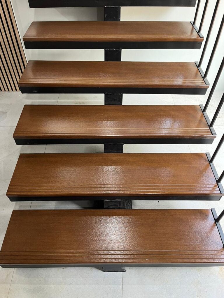 Conwood Stair (120x30 cm) - PT. Duo Indo Raya Bali