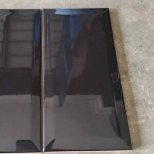 Mustika subway 10x20 bevel glossy black - PT. Duo Indo Raya, Bali